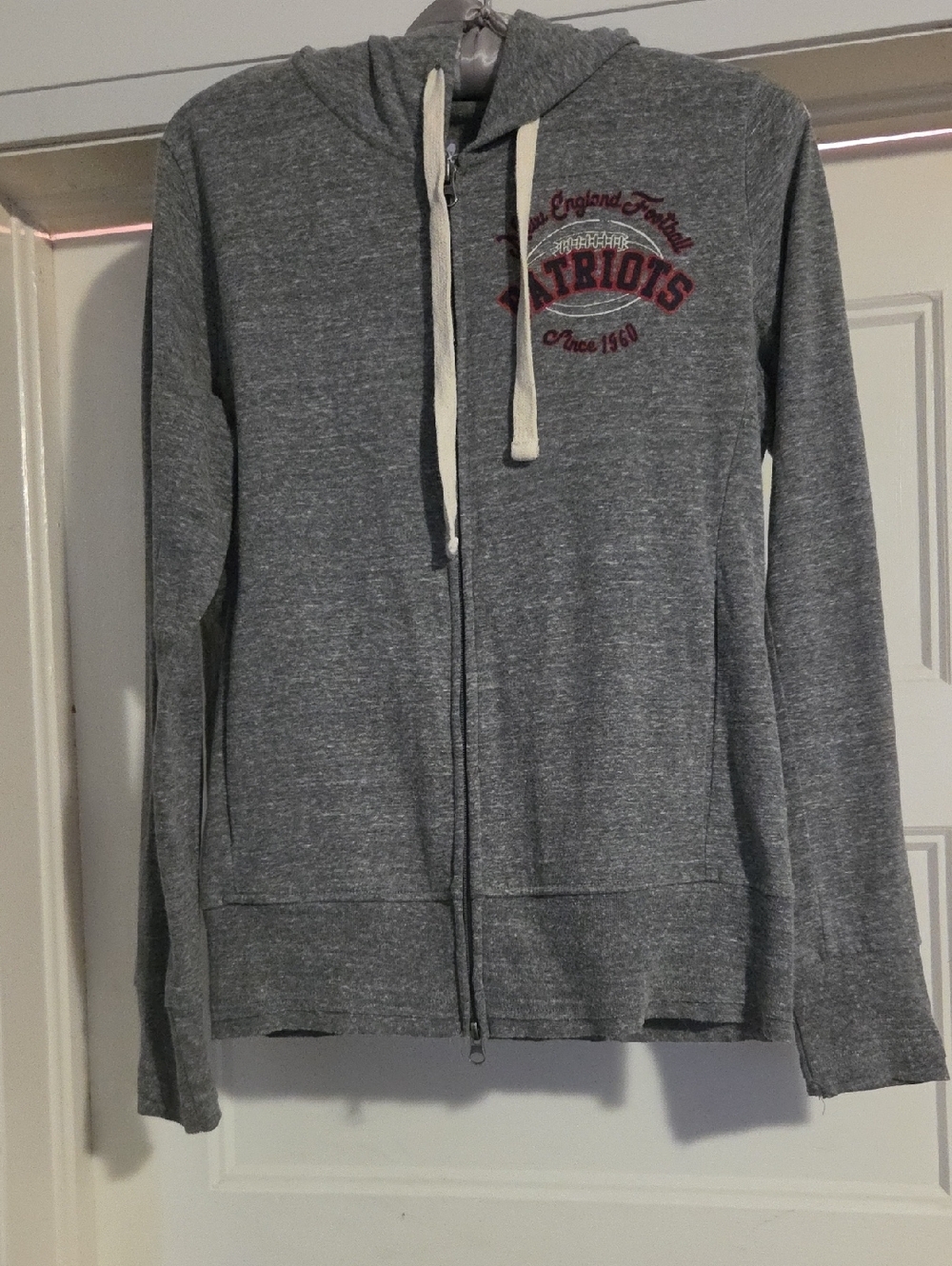 Women’s Gray Full-Zip Cowl Hoodie Sweatshirt - Patriots Graphic